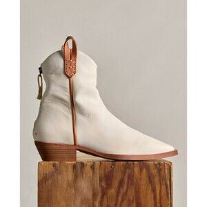 Free People We The Free White Western Leather Ankle Boots Women’s Size 38/8